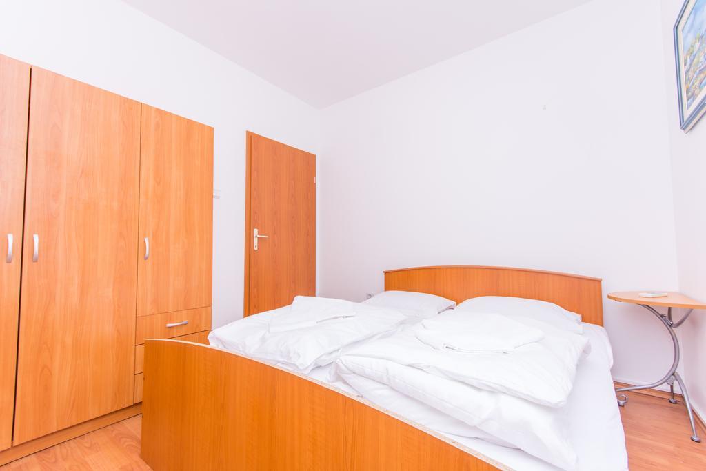Apartment Horizont Трогир Экстерьер фото