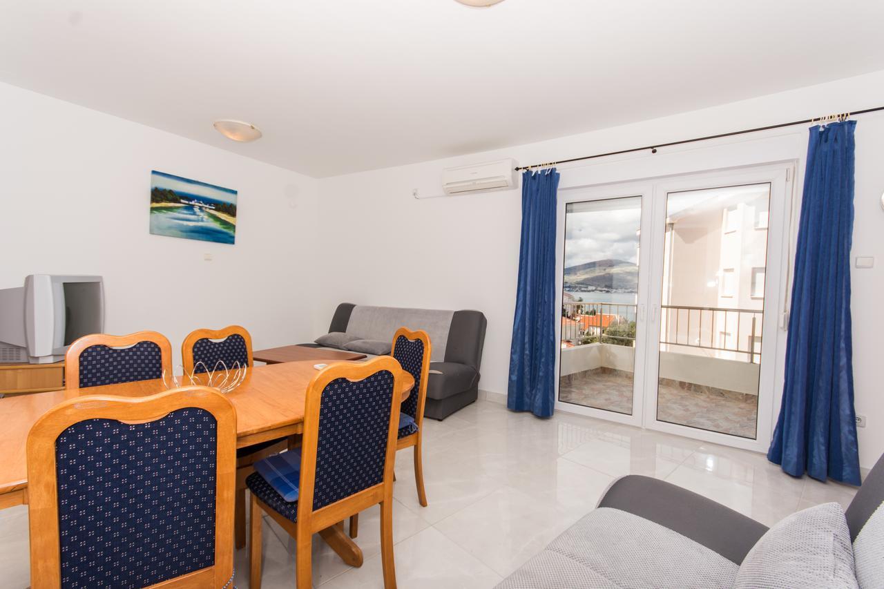 Apartment Horizont Трогир Экстерьер фото